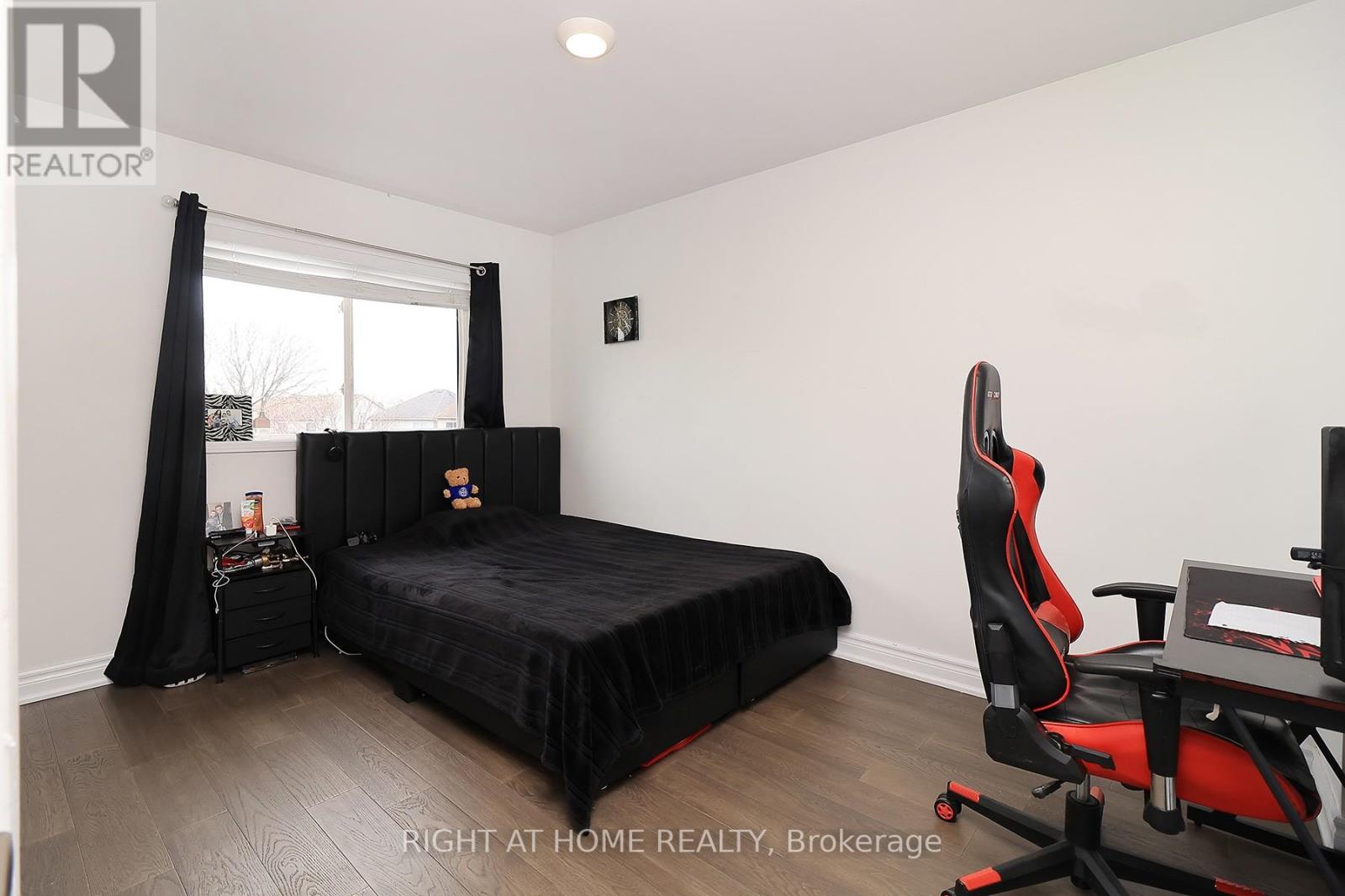 27 FOUNDRY LANE, Whitby (Williamsburg), Ontario, L1P1M5 — Photo 20