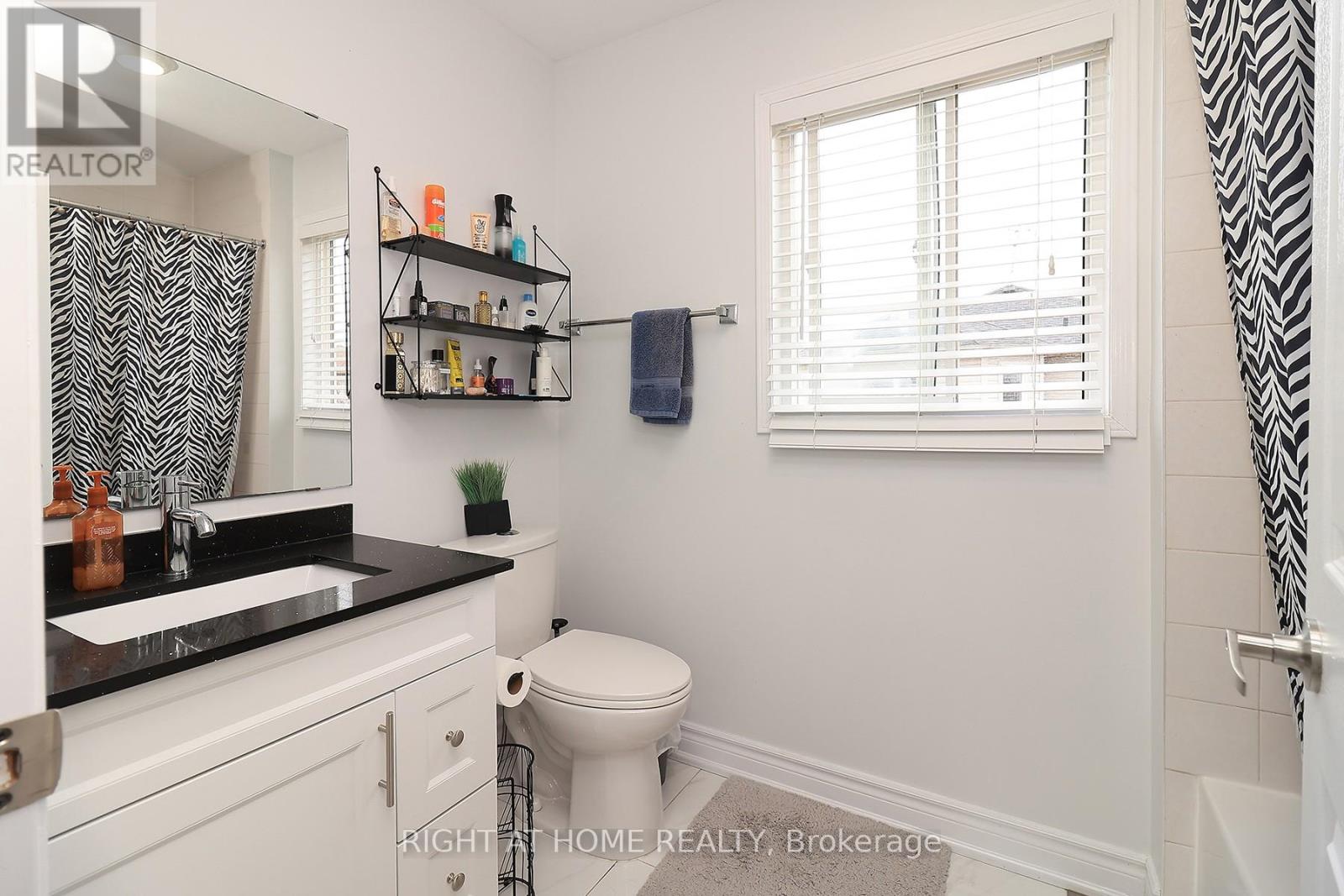 27 FOUNDRY LANE, Whitby (Williamsburg), Ontario, L1P1M5 — Photo 21