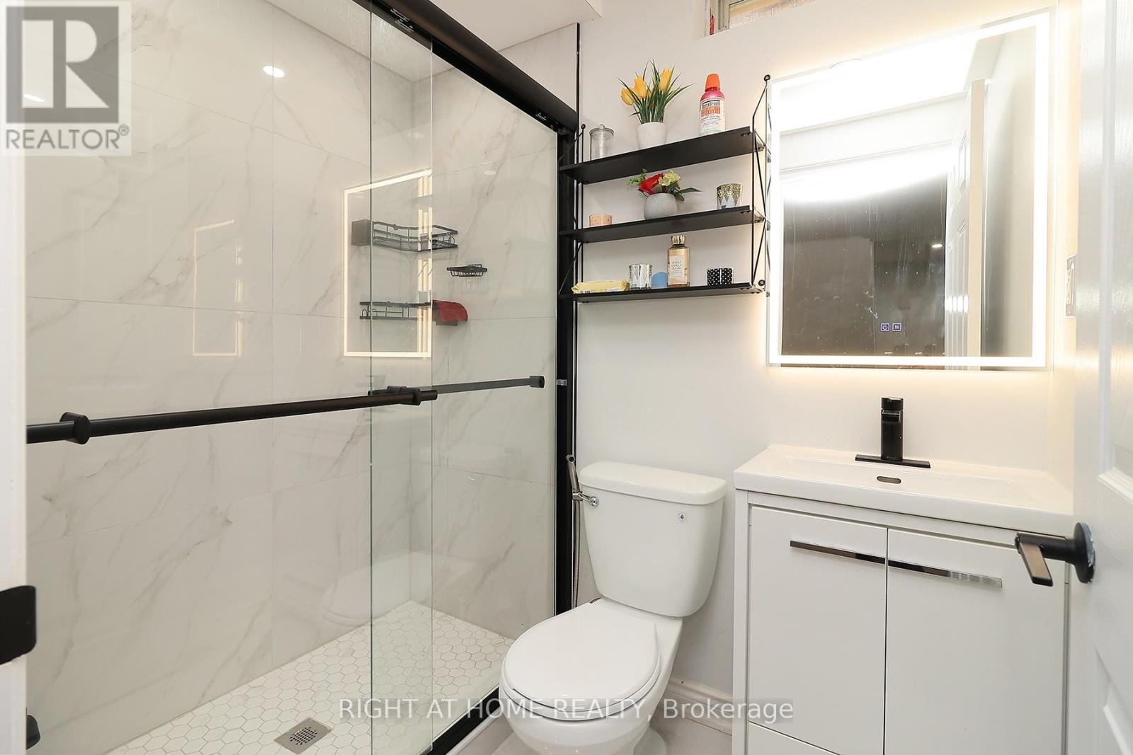 27 FOUNDRY LANE, Whitby (Williamsburg), Ontario, L1P1M5 — Photo 23