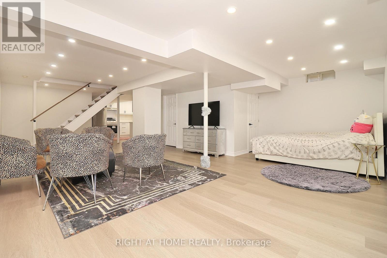 27 FOUNDRY LANE, Whitby (Williamsburg), Ontario, L1P1M5 — Photo 24