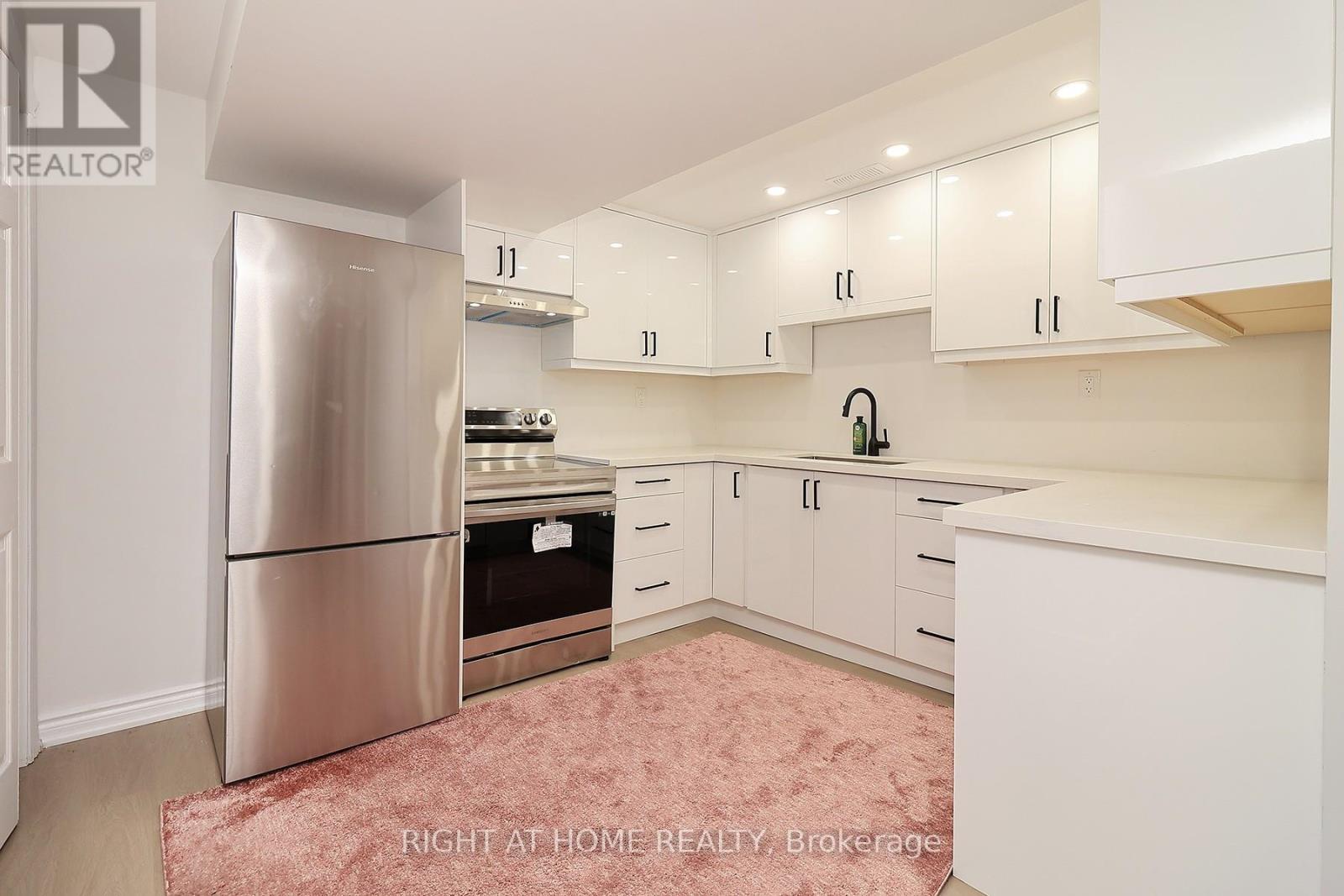 27 FOUNDRY LANE, Whitby (Williamsburg), Ontario, L1P1M5 — Photo 26