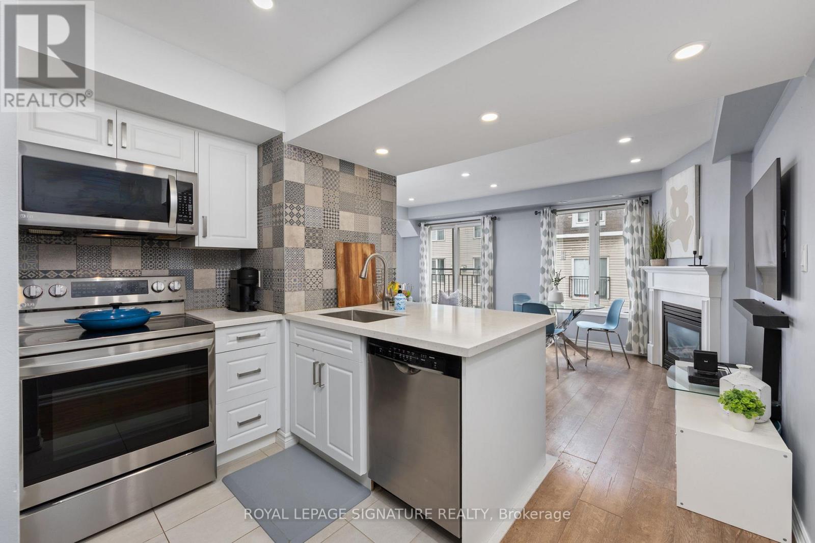 929 - 16 LAIDLAW STREET, Toronto (South Parkdale), Ontario, M6K1X2 — Photo 7