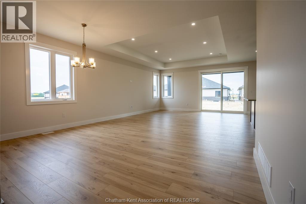 25 Duskridge ROAD, Chatham, Ontario, N7L0G7 — Photo 10