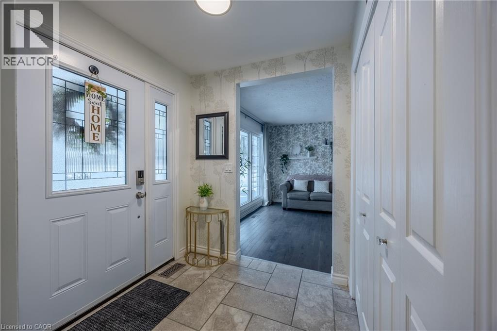 70 BERKLEY Crescent, Simcoe, Ontario, N3Y2K5 — Photo 10