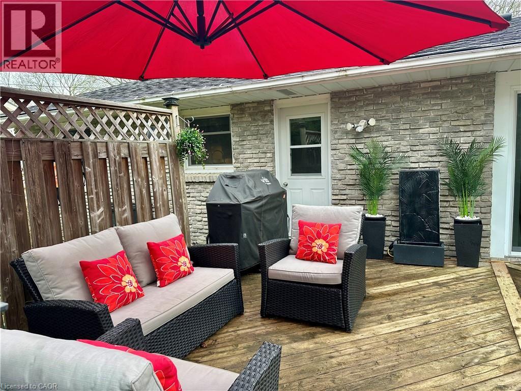 70 BERKLEY Crescent, Simcoe, Ontario, N3Y2K5 — Photo 7