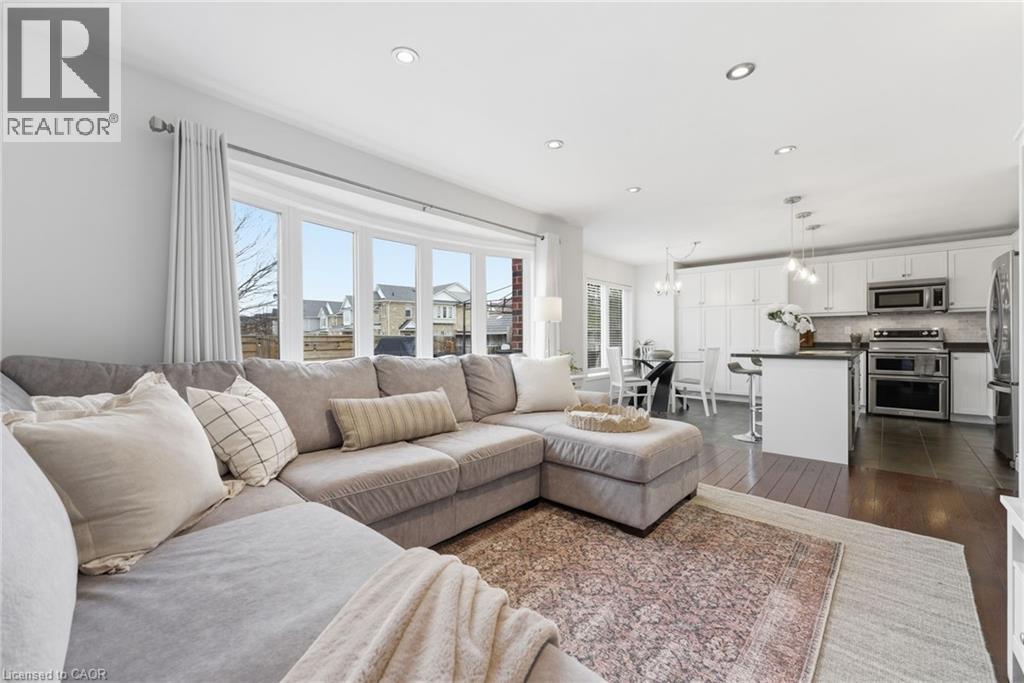 910 VICKERMAN Way, Milton, Ontario, L9T0K5 — Photo 13