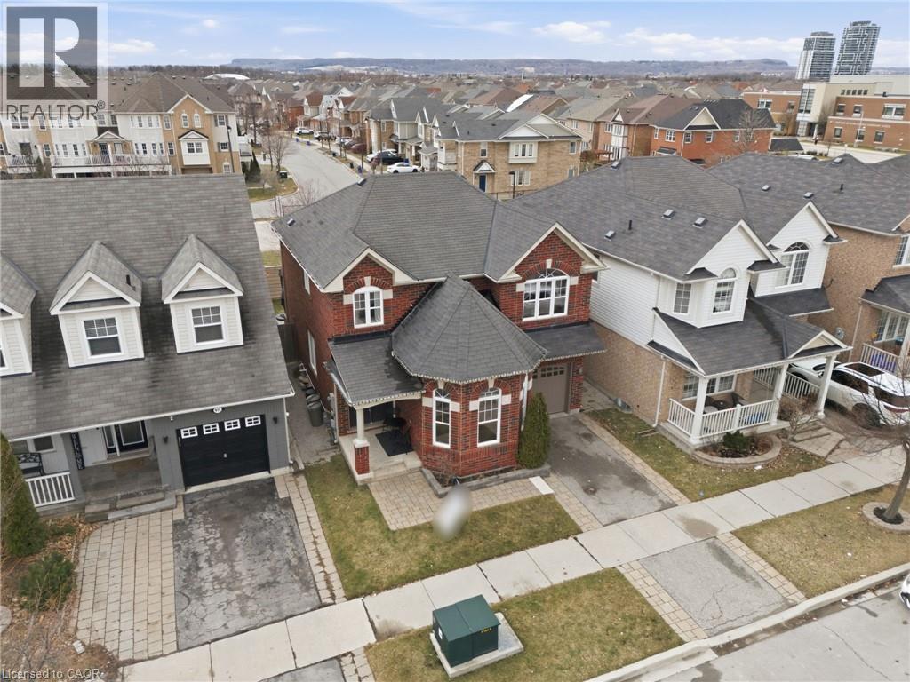 910 VICKERMAN Way, Milton, Ontario, L9T0K5 — Photo 3