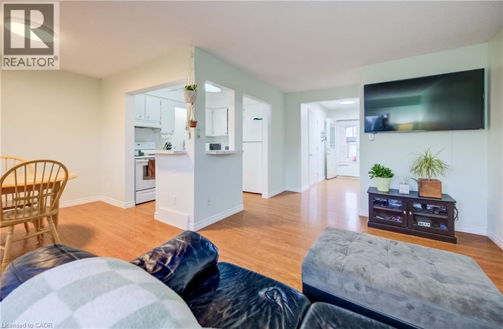 20 WESTMOUNT Mews, Cambridge, Ontario, N1S4J1 — Photo 10