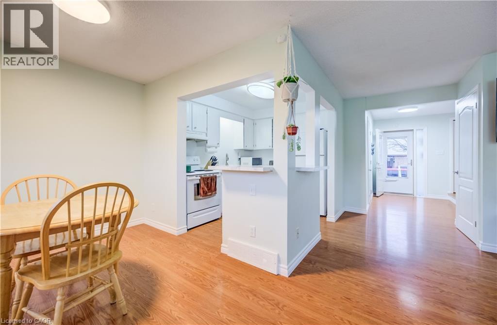 20 WESTMOUNT Mews, Cambridge, Ontario, N1S4J1 — Photo 11