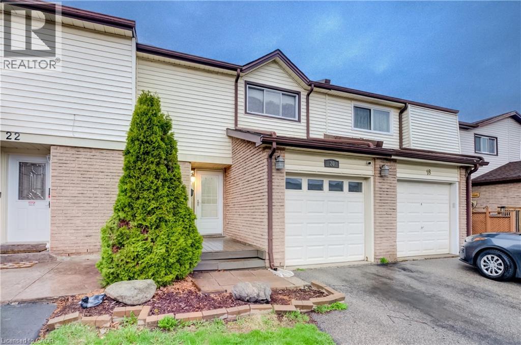 20 WESTMOUNT Mews, Cambridge, Ontario, N1S4J1 — Photo 2