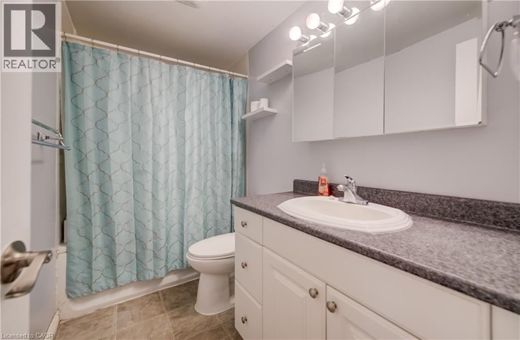 20 WESTMOUNT Mews, Cambridge, Ontario, N1S4J1 — Photo 20