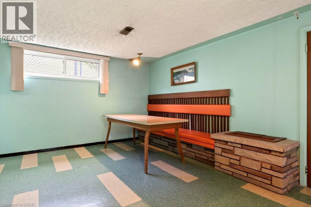 92 REID Avenue S, Hamilton, Ontario, L8K3V1 — Photo 8