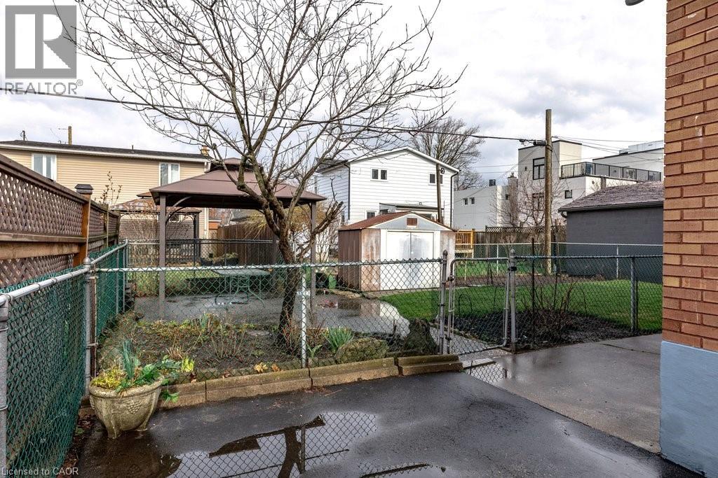 92 REID Avenue S, Hamilton, Ontario, L8K3V1 — Photo 9