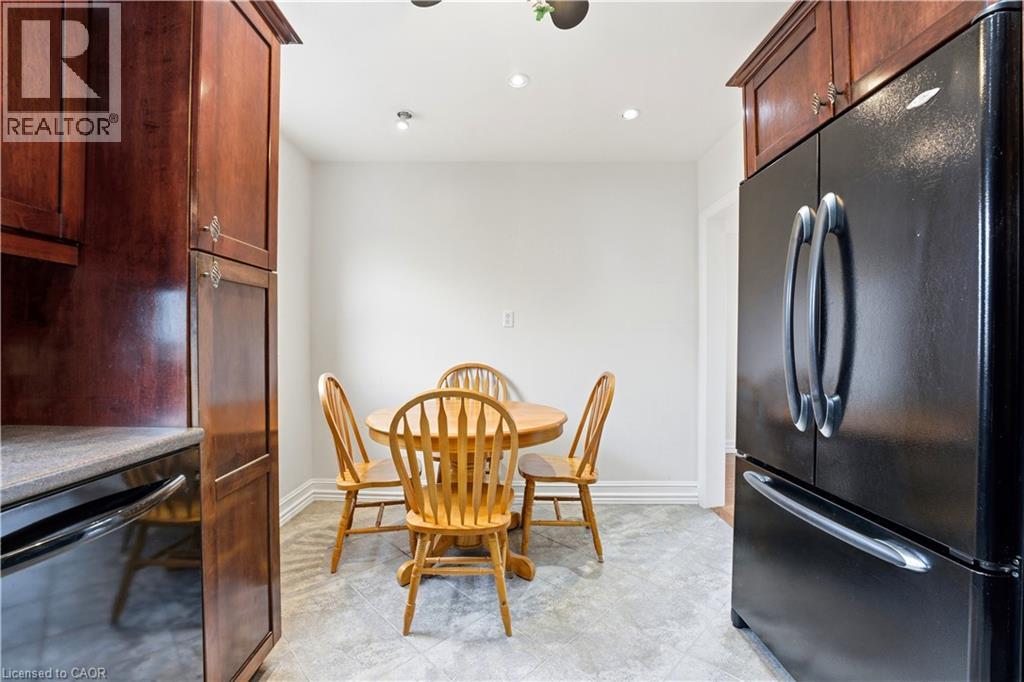 1110 EAGLE Street N, Cambridge, Ontario, N3H1C7 — Photo 26