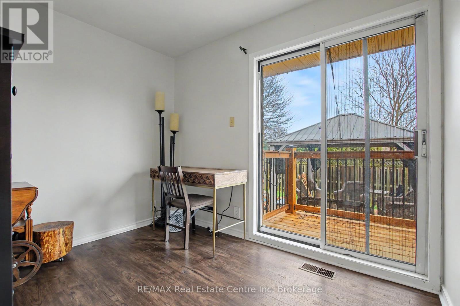 5 ERIC COURT, Guelph (Grange Road), Ontario, N1E3Y9 — Photo 11