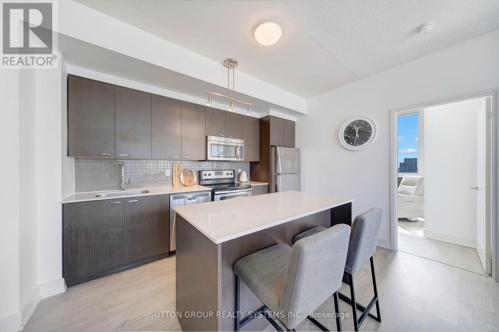 1704 - 88 SHEPPARD AVENUE E, Toronto (Willowdale East), Ontario, M2N6Y2 — Photo 6