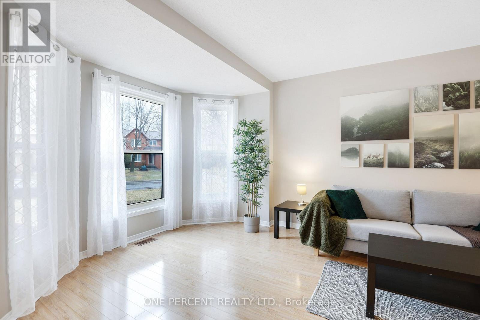 1570 CHAMPNEUF DRIVE, Ottawa, Ontario, K1C6B5 — Photo 7