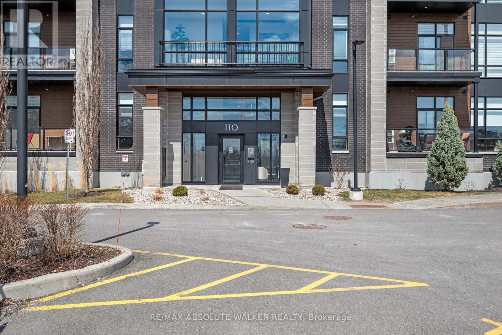 104 - 110 CORTILE PRIVATE, Ottawa, Ontario, K1V2S8 — Photo 3