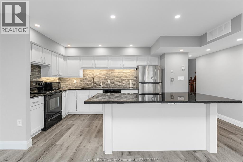 380 PELISSIER Unit# 1103, Windsor, Ontario, N9A6V7 — Photo 12