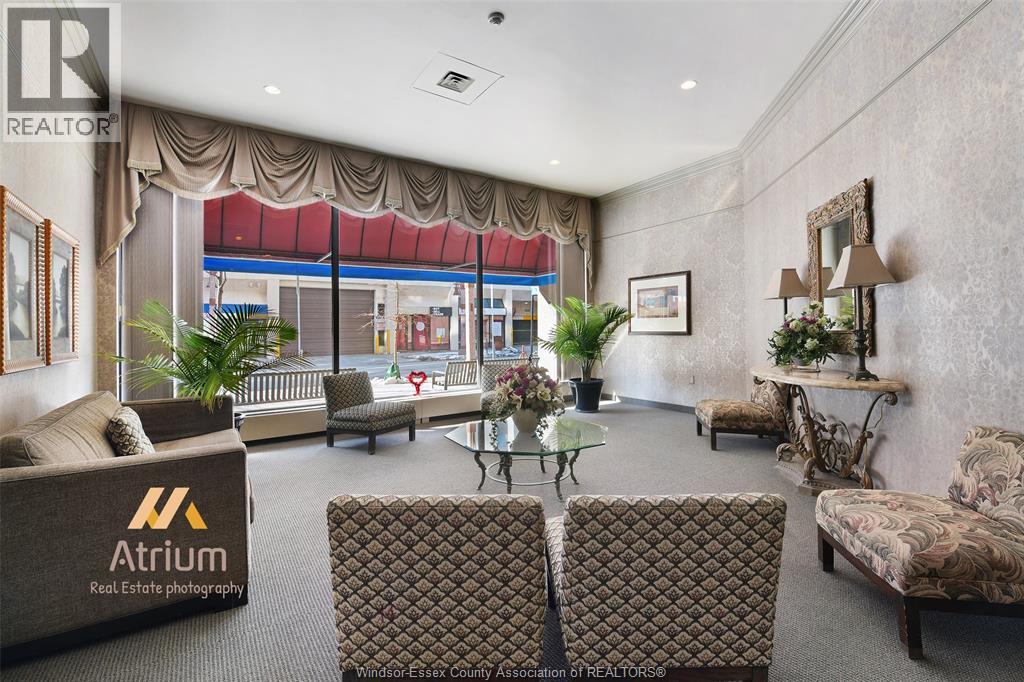 380 PELISSIER Unit# 1103, Windsor, Ontario, N9A6V7 — Photo 3