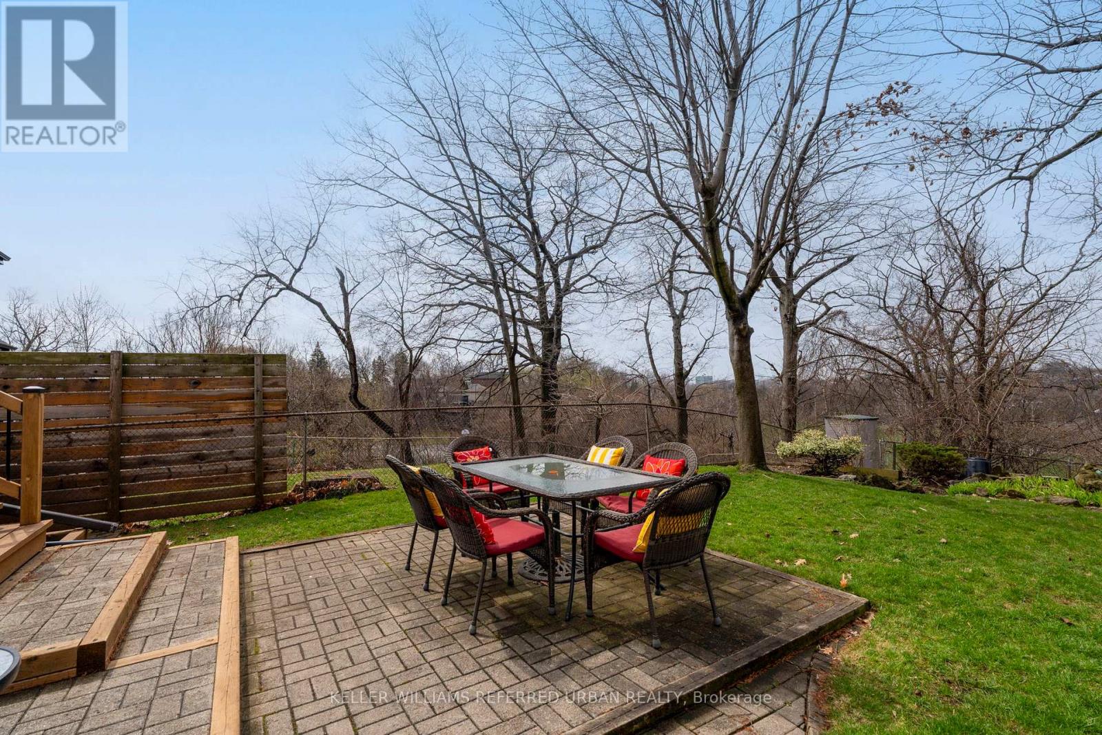 10 LANDOUR AVENUE, Toronto (Keelesdale-Eglinton West), Ontario, M6M4J4 — Photo 23
