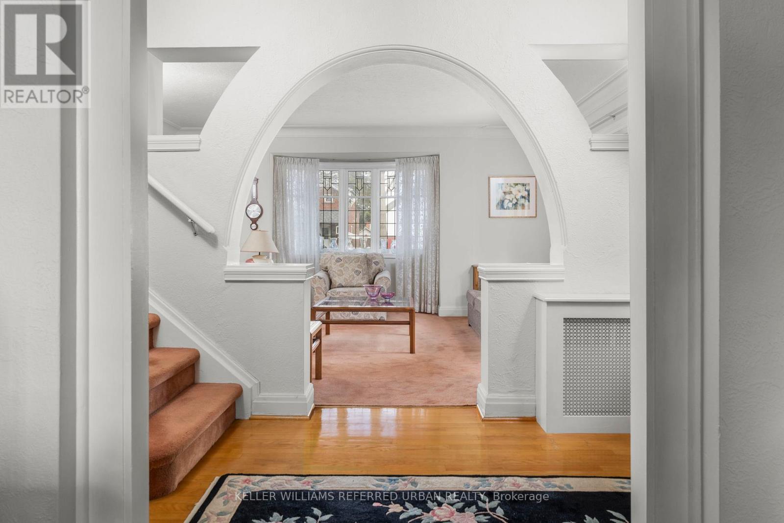 10 LANDOUR AVENUE, Toronto (Keelesdale-Eglinton West), Ontario, M6M4J4 — Photo 4