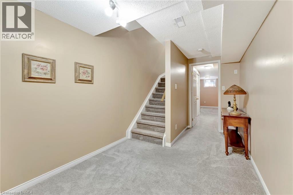 31 MOSS Boulevard Unit# 26, Dundas, Ontario, L9H7A6 — Photo 13