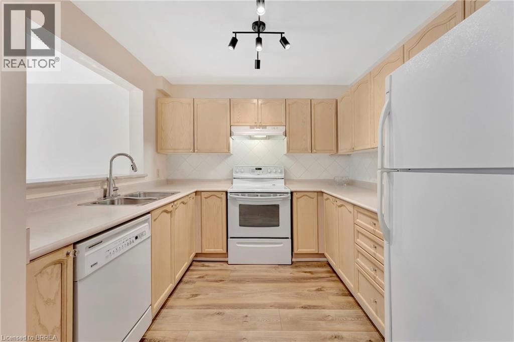 31 MOSS Boulevard Unit# 26, Dundas, Ontario, L9H7A6 — Photo 19