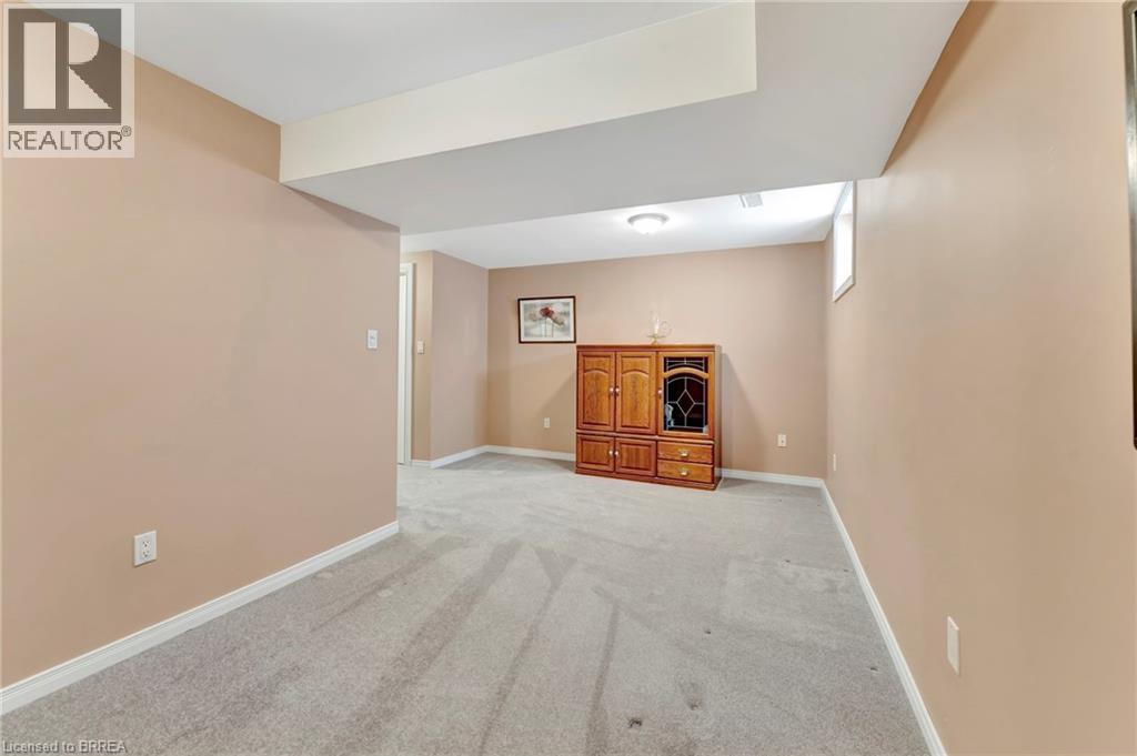 31 MOSS Boulevard Unit# 26, Dundas, Ontario, L9H7A6 — Photo 31