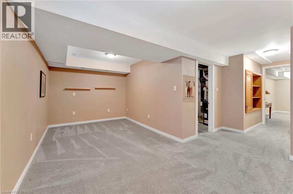 31 MOSS Boulevard Unit# 26, Dundas, Ontario, L9H7A6 — Photo 41