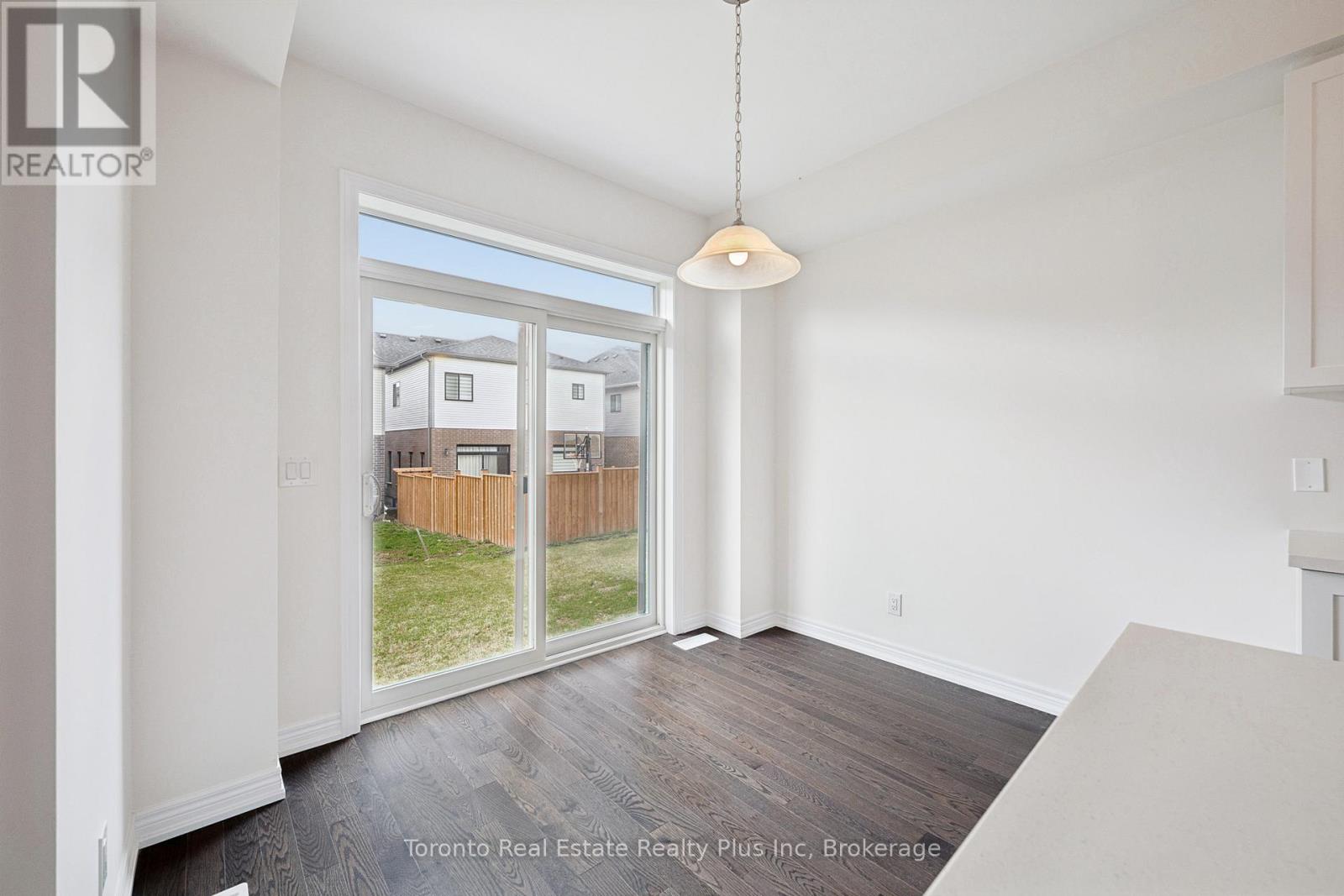 241 BROADACRE DRIVE, Kitchener, Ontario, N2R0S6 — Photo 14