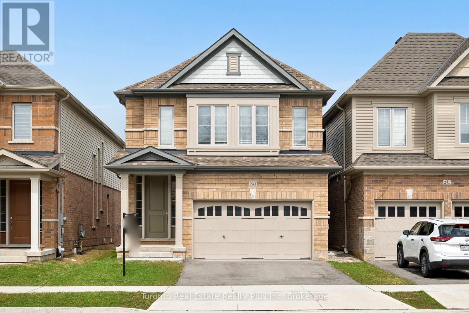 241 BROADACRE DRIVE, Kitchener, Ontario, N2R0S6 — Photo 2