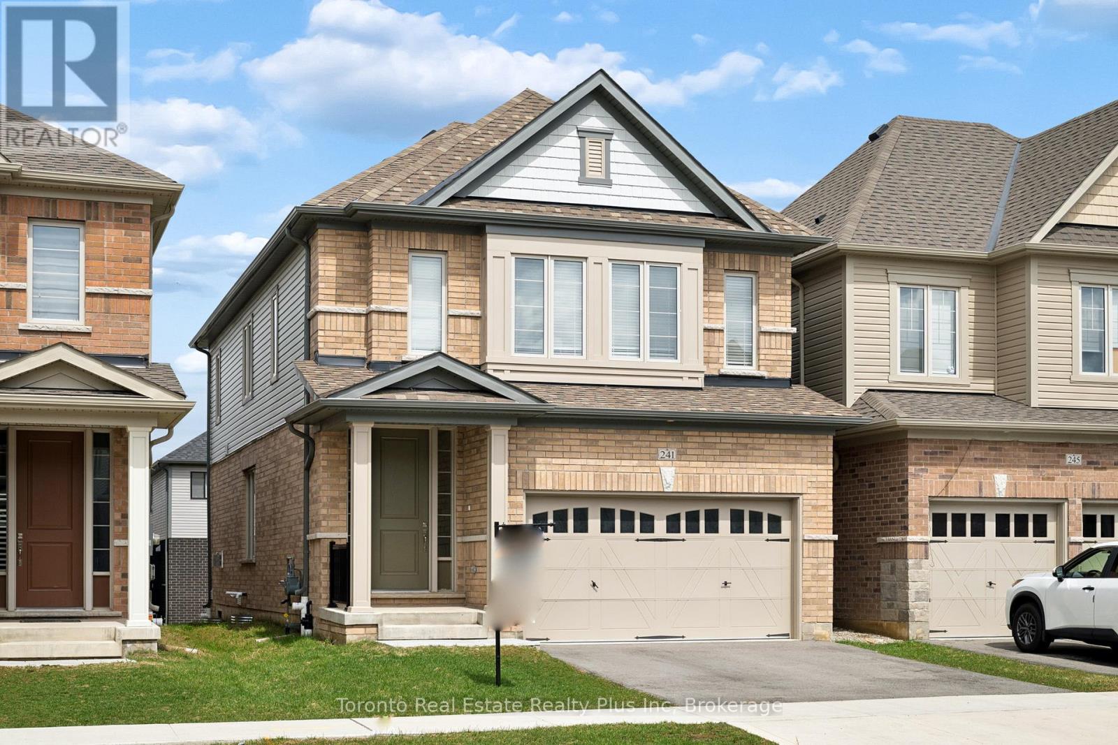 241 BROADACRE DRIVE, Kitchener, Ontario, N2R0S6 — Photo 3