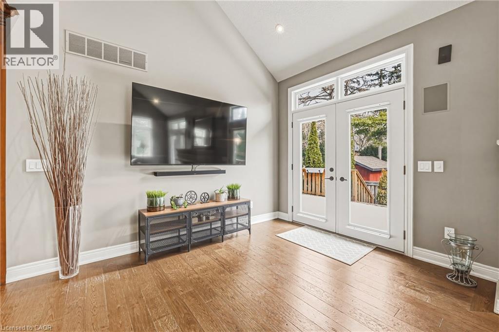 976 SHADELAND Avenue Unit# 3, Burlington, Ontario, L7T2M5 — Photo 16