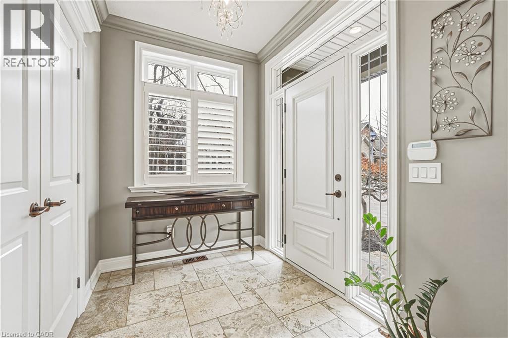 976 SHADELAND Avenue Unit# 3, Burlington, Ontario, L7T2M5 — Photo 2