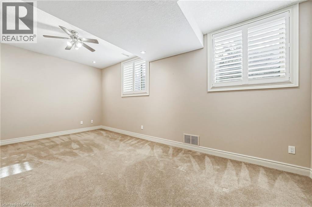 976 SHADELAND Avenue Unit# 3, Burlington, Ontario, L7T2M5 — Photo 34