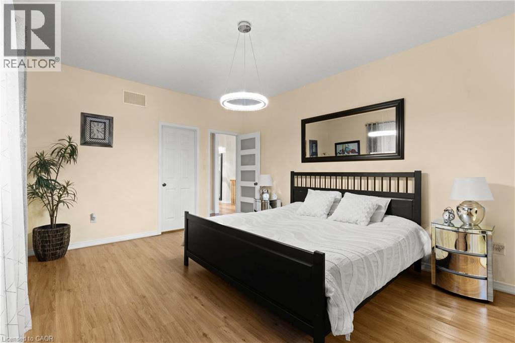 8424 MULBERRY Drive, Niagara Falls, Ontario, L2H0K4 — Photo 16