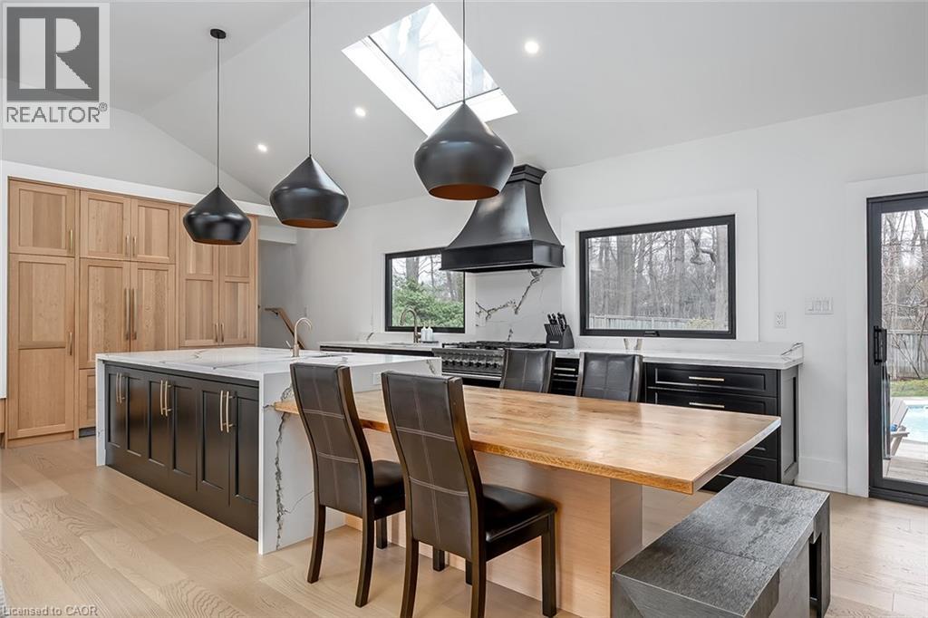 327 GOODRAM Drive, Burlington, Ontario, L7L2J9 — Photo 11