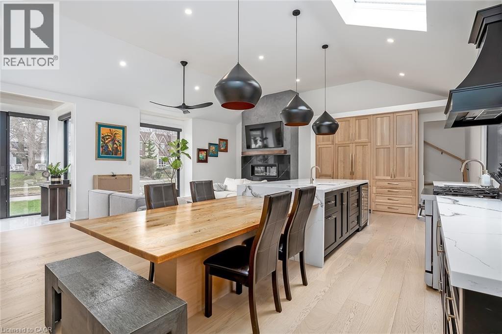 327 GOODRAM Drive, Burlington, Ontario, L7L2J9 — Photo 19