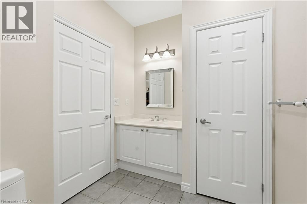 2165 ITABASHI Way Unit# 10, Burlington, Ontario, L7M0A2 — Photo 28