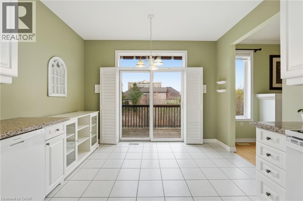 2165 ITABASHI Way Unit# 10, Burlington, Ontario, L7M0A2 — Photo 33