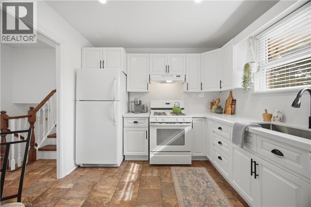 188 WHITE PINES Drive, Burlington, Ontario, L7L4E4 — Photo 22