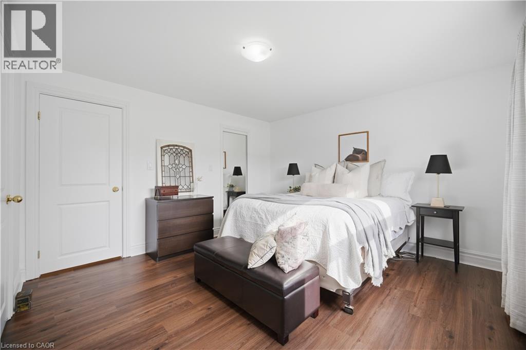 188 WHITE PINES Drive, Burlington, Ontario, L7L4E4 — Photo 26