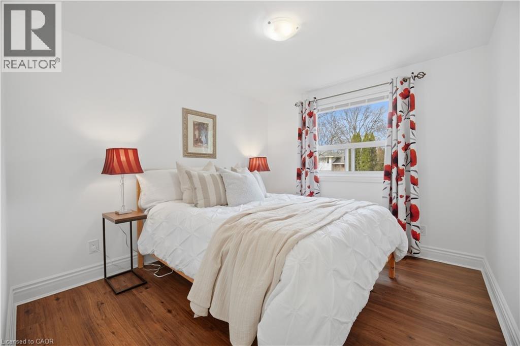 188 WHITE PINES Drive, Burlington, Ontario, L7L4E4 — Photo 30