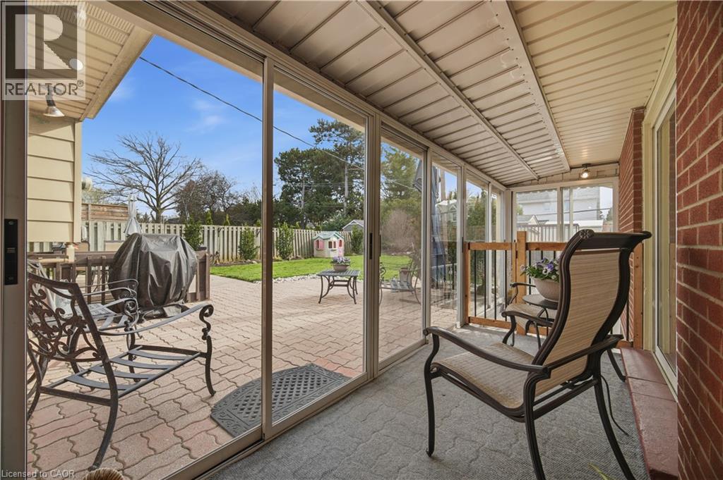 188 WHITE PINES Drive, Burlington, Ontario, L7L4E4 — Photo 40