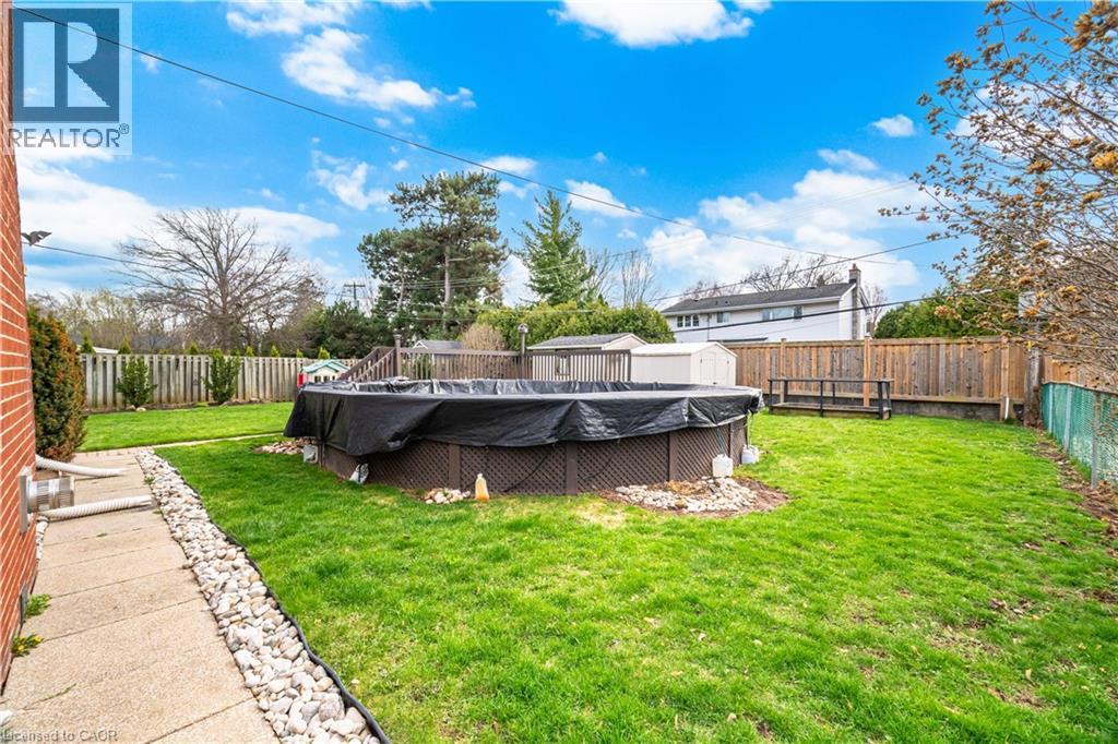 188 WHITE PINES Drive, Burlington, Ontario, L7L4E4 — Photo 48