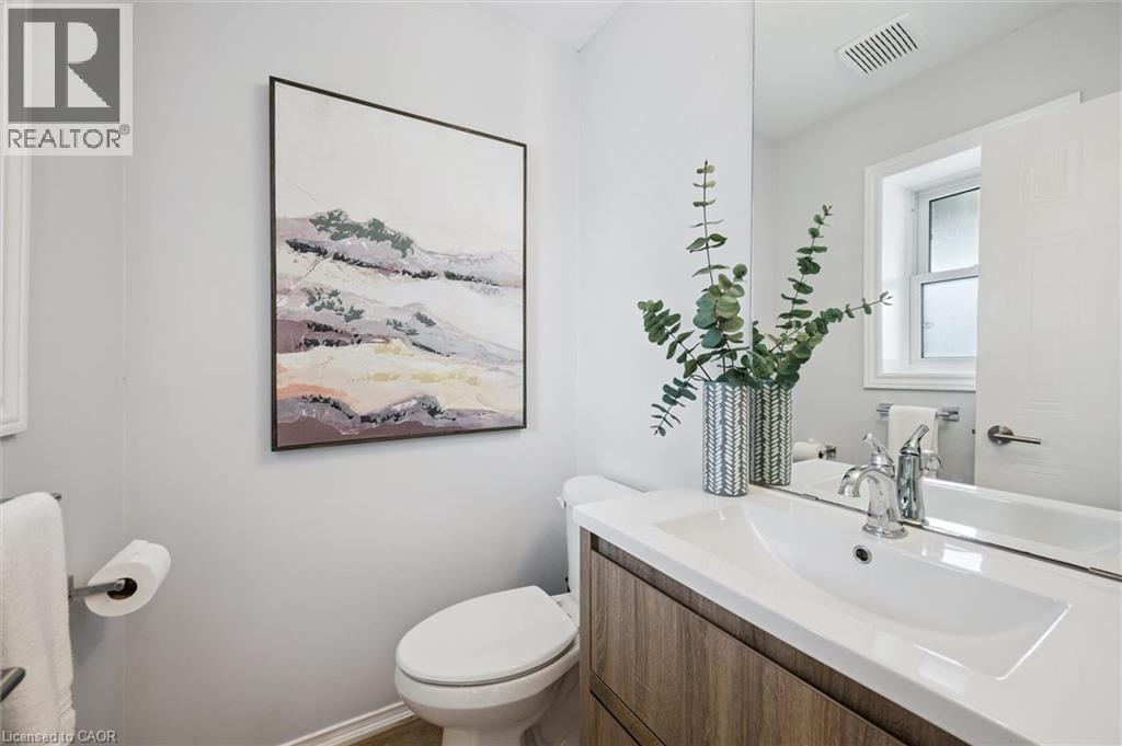 458 CITADEL Court, Waterloo, Ontario, N2K3Y5 — Photo 10