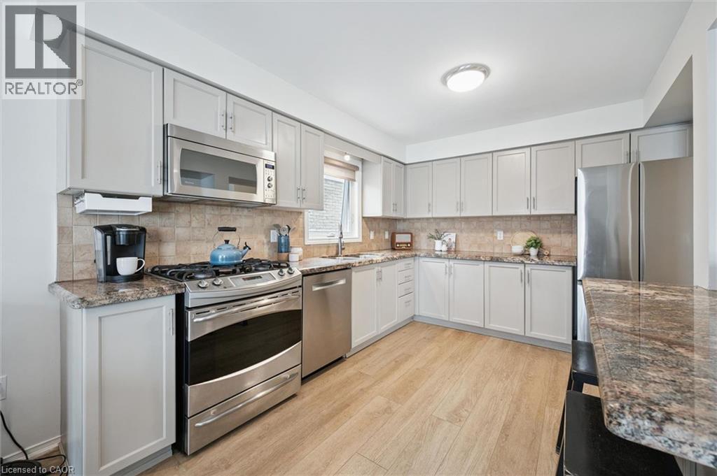 458 CITADEL Court, Waterloo, Ontario, N2K3Y5 — Photo 14