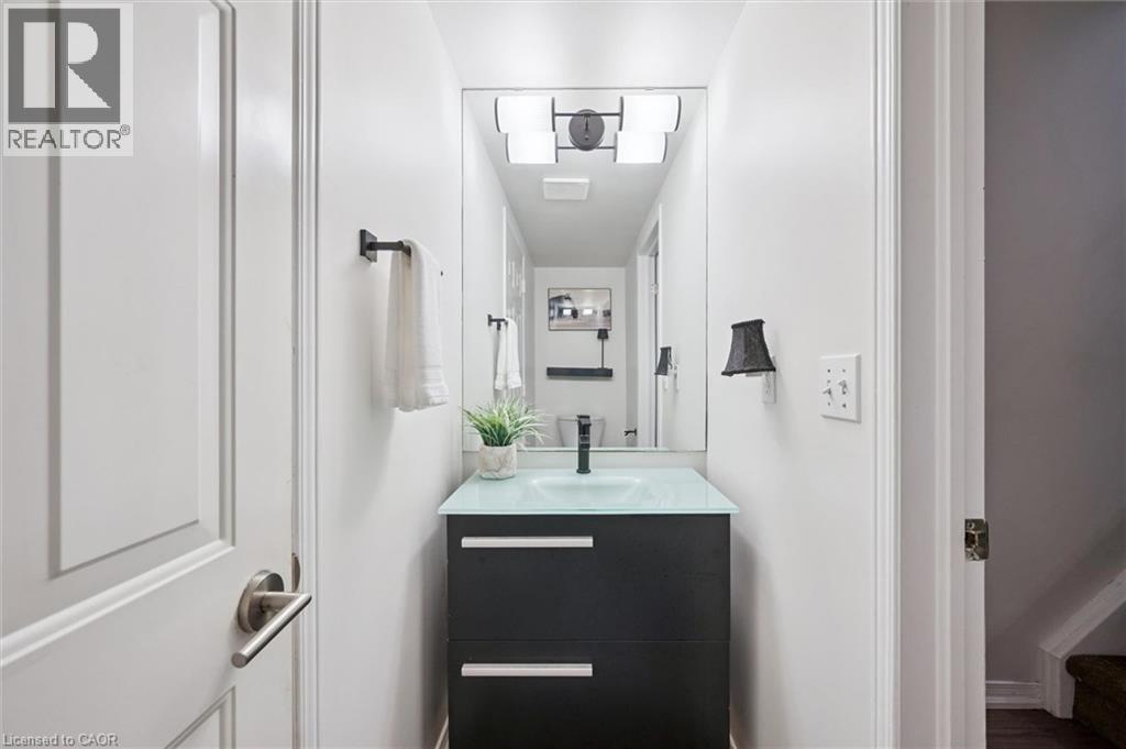 458 CITADEL Court, Waterloo, Ontario, N2K3Y5 — Photo 33