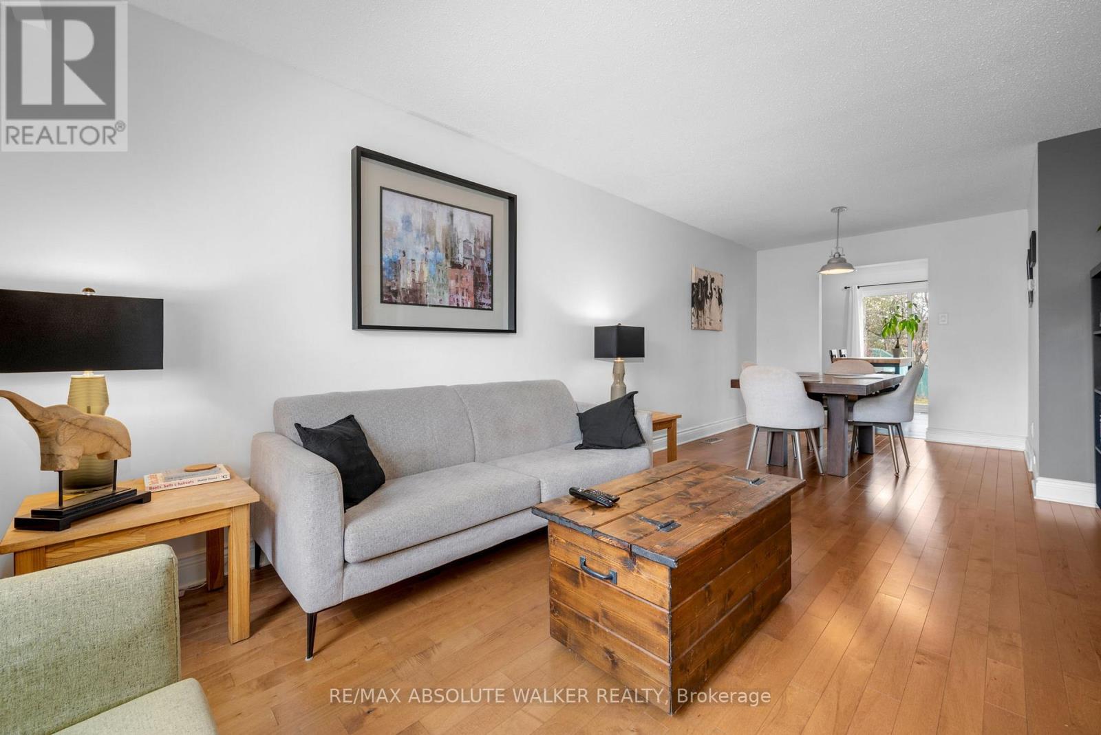6289 VORLAGE DRIVE, Ottawa, Ontario, K1C2E4 — Photo 3